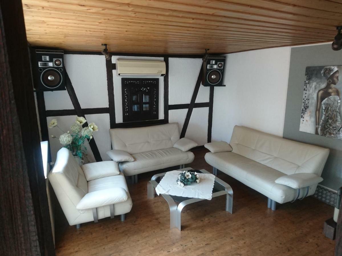 Апартаменти Fachwerkhaus In D 63667 Nidda Fuer 8 Bis 12 Personen Екстер'єр фото