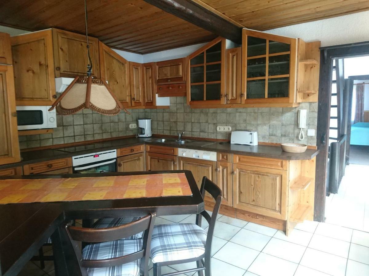 Апартаменти Fachwerkhaus In D 63667 Nidda Fuer 8 Bis 12 Personen Екстер'єр фото