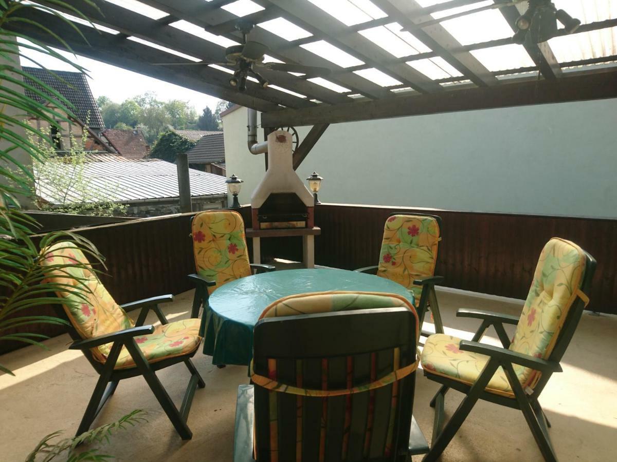 Апартаменти Fachwerkhaus In D 63667 Nidda Fuer 8 Bis 12 Personen Екстер'єр фото